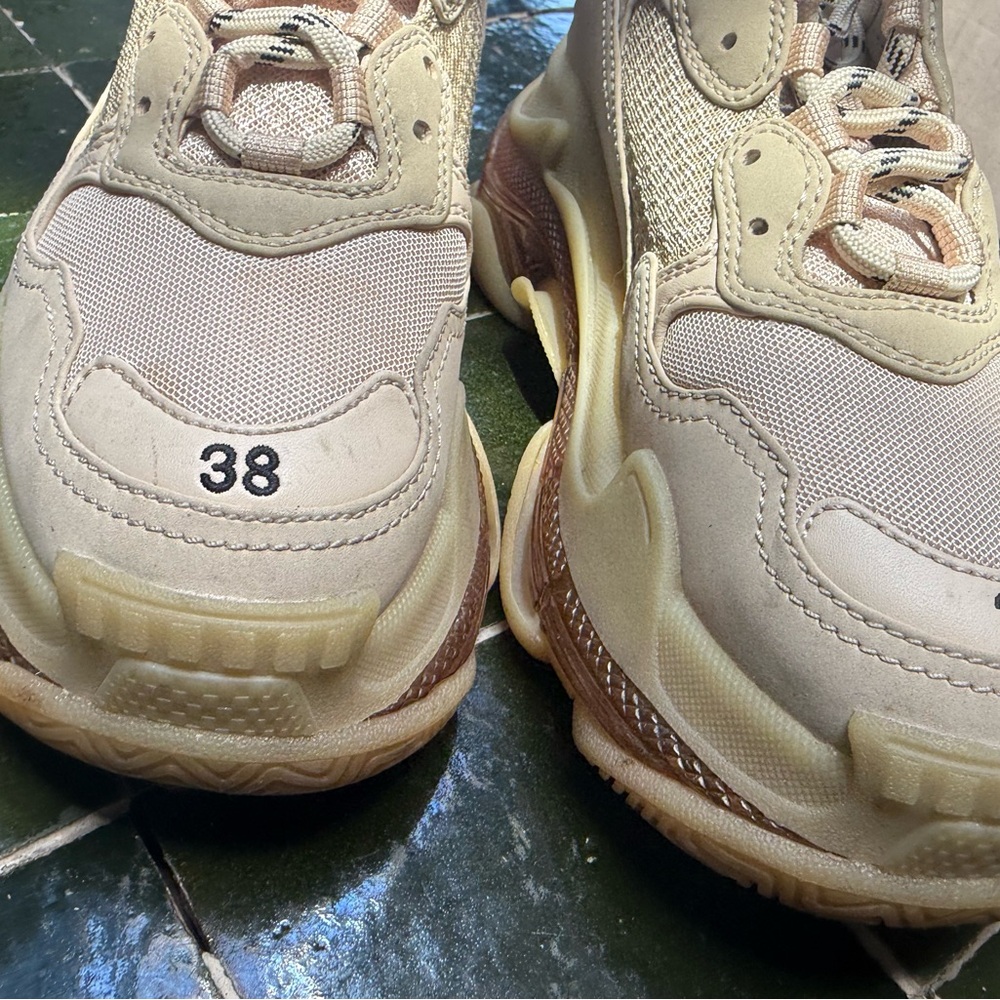Balenciaga Triple S